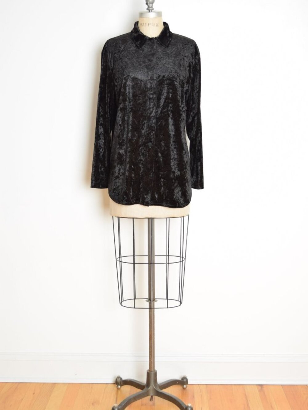 vintage 90s top black crushed velvet goth grunge button up shirt blouse M L